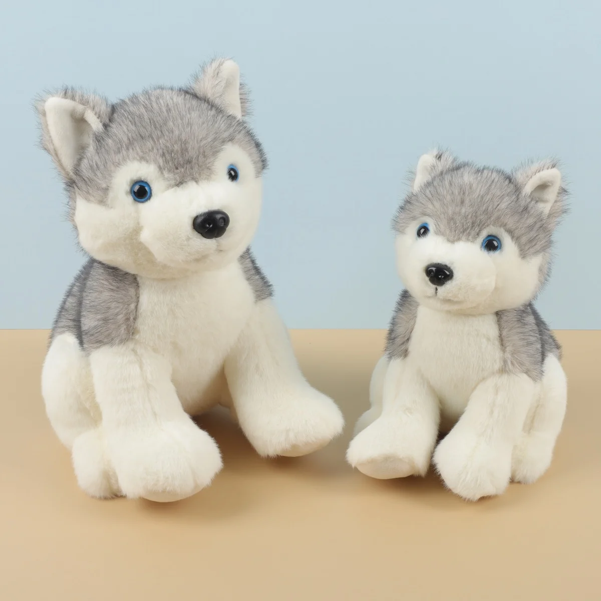 Symulowana pluszowa lalka husky, brązowo-szara lalka husky, kreskówkowa anime, urocza poduszka dekoracyjna, prezent świąteczny dla dzieci.