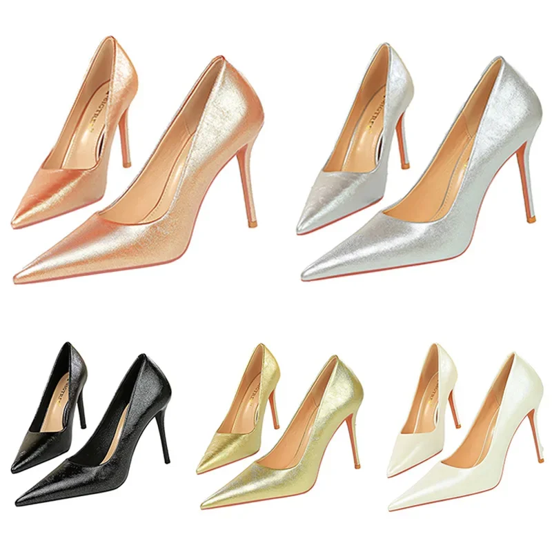 2024 Women 7cm 10cm Daily Glossy Leather Wedding Bridal Pumps Lady Classic Gold Silver Thin Mid Low Heels Valentine Party Shoes