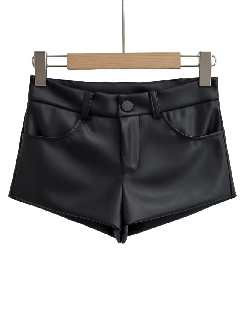 Sexy Low Waist PU Leather Shorts Show Long Legs Slimming Hot Pants Black Bodycon  Length Wrap around Casual Hot Shorts