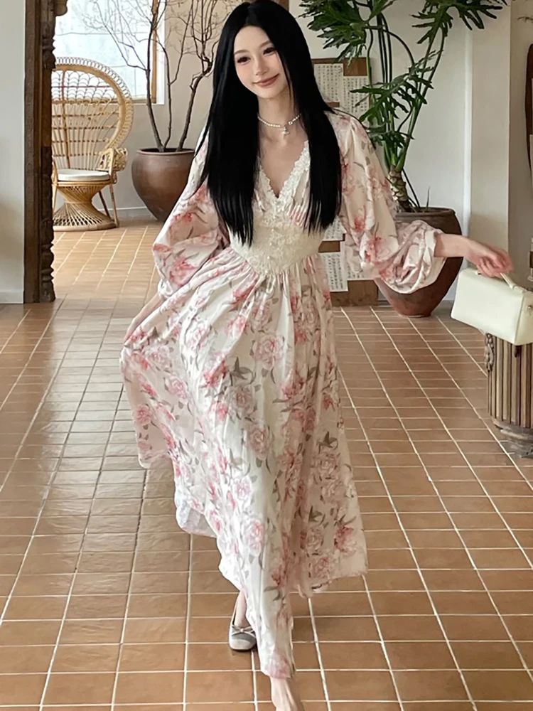 المرأة الوردي الأزهار شيك الدانتيل الخامس الرقبة فستان طويل فاخر الخريف الشتاء الكورية Bodycon فستان الحفلات 2025 أنيقة مهرجان فستان سهرة