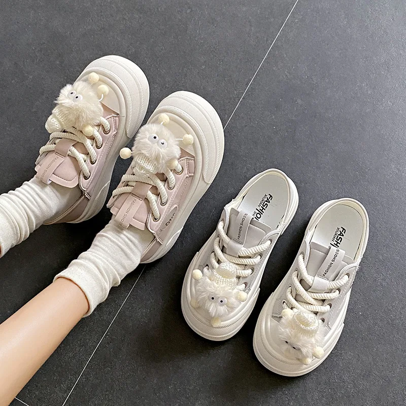 

Little Coal Ball Doll White Sneakers for Women College Style Women's Shoes 2025 Spring new thick-soled bread casual sports shoes