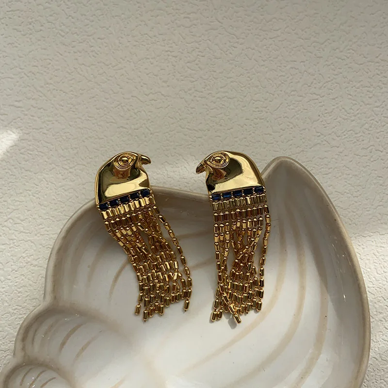 Egyptian sun god eagle chain tassel earrings for women animal statement earrings vintage elegant jewelry new in 2025
