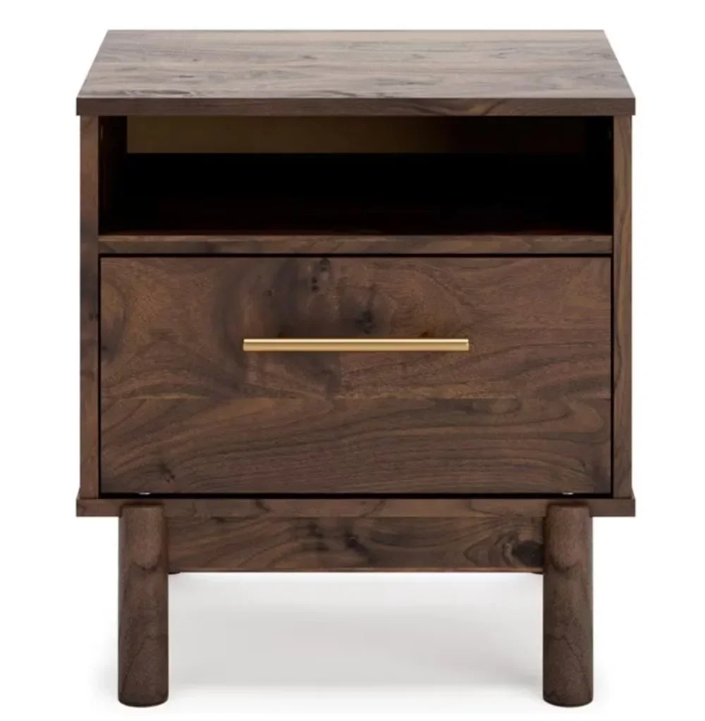 

Calverson Brown 1 Drawer 19.69 in. W Nightstands