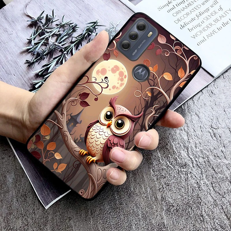 

Phone Case For Moto G85 G55 G05 G14 G75 G31 G50 G10 G20 G30 G60 G13 G32 G84 G54 G53 G72 G24 Power Cute Owl Cartoon