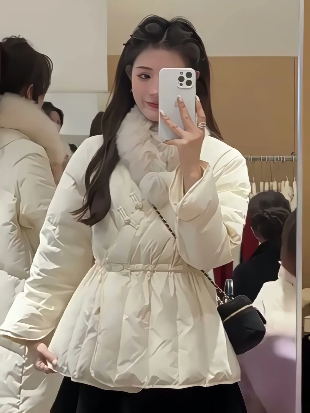 

New Chinese Sle ort down Jaet Women's Coat with Button Waist Cinching Fur Collar Lightweight Winter Outerwear