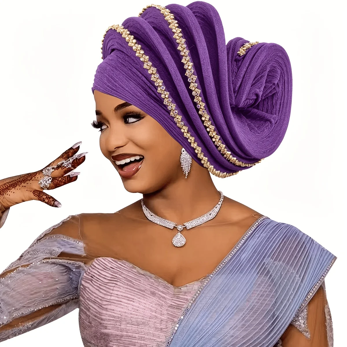 New Style, High-End, Elegant, Light Luxury Headpiece with Three-Dimensional Rhinestones and Vertical Pleats Layered in a Cascading Design, with Dynamic and Unique Flower Buds on the Side, Perfect for Balls, Parties, Bi