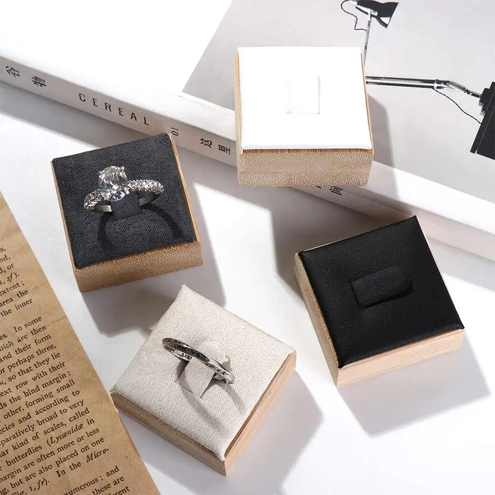 

Solid Color Small Market Jewelry Display Earrings Rings Organizer Wedding Ring Box Wooden Jewelry Show Props Ring Holder Case