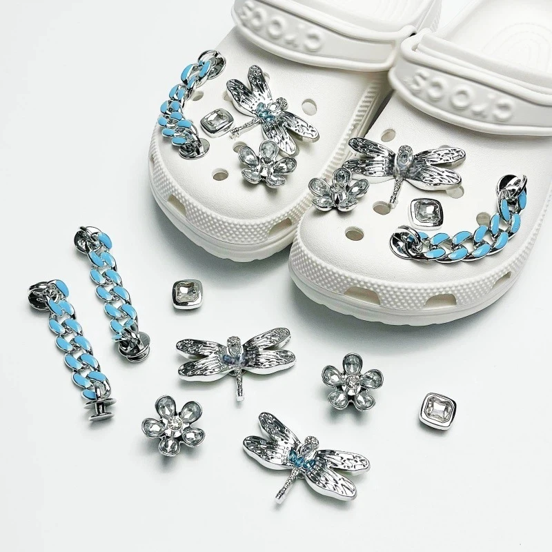 Butterfly Fashion Shoe Accessory Set, decorative shoe buckles, removable, suitable for sandals and flip-flops.