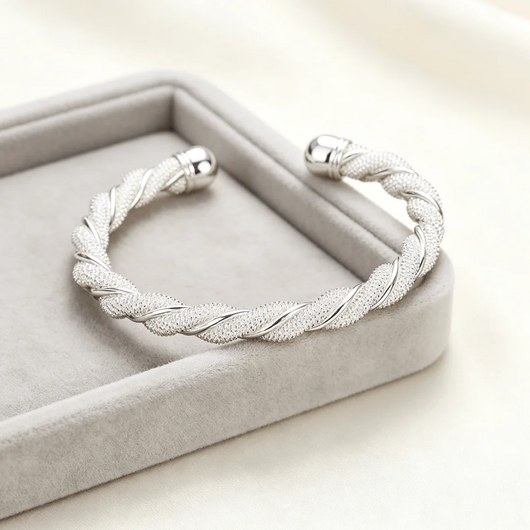 Pretty fine 925 Sterling Silver Bracelets Temperament  Twisted wire bangles for Women Fashion Wedding Party Gifts luxury Jewelry
