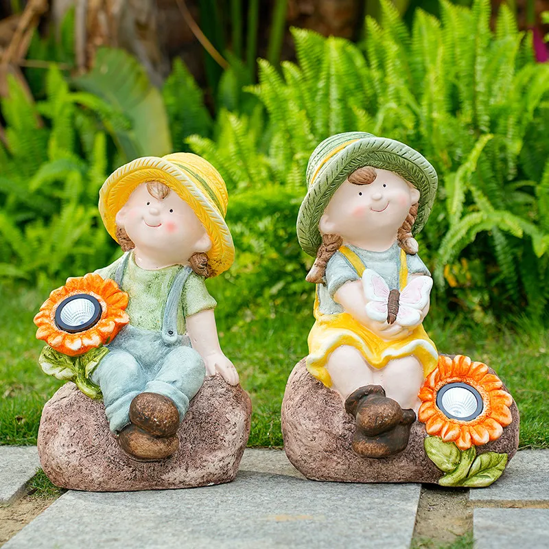 Solar Powered Cartoon Character Statue Outdoor Courtyard Decor Sculpture Whimsical Yard Art Ornament Creative Garden Decoration