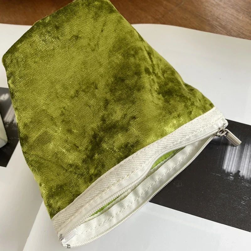 beleza-bolsa-de-moedas-batom-saco-titular-do-cartao-fone-de-ouvido-nova-cor-solida-moda-veludo-embreagem-saco-cosmetico-bolsa-de-maquiagem-feminina