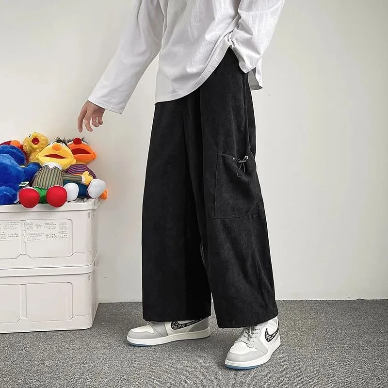 Men's Wide Leg Cargo Pants Japanese Style Loose Straight Trousers with Big Pockets Casual BF Fashion Streetwear