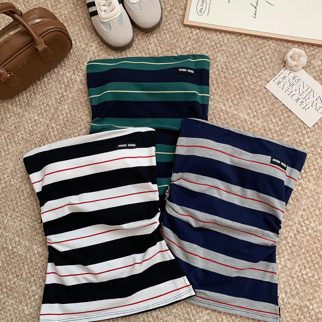 Sommer Neue Süße Und Würzige Farbe Blo Gestreiften Rohr Top Abnehmen Einteiliges mit Brust Pad Plissee Taille-Cinching Top für Frauen