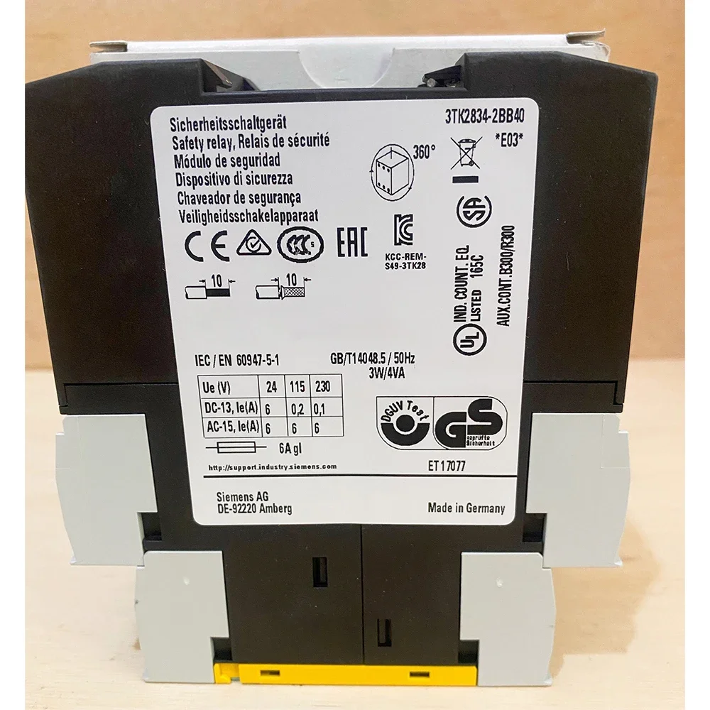 New for Siemens 3TK2834-2BB40 24V Safety Relay Module in Box