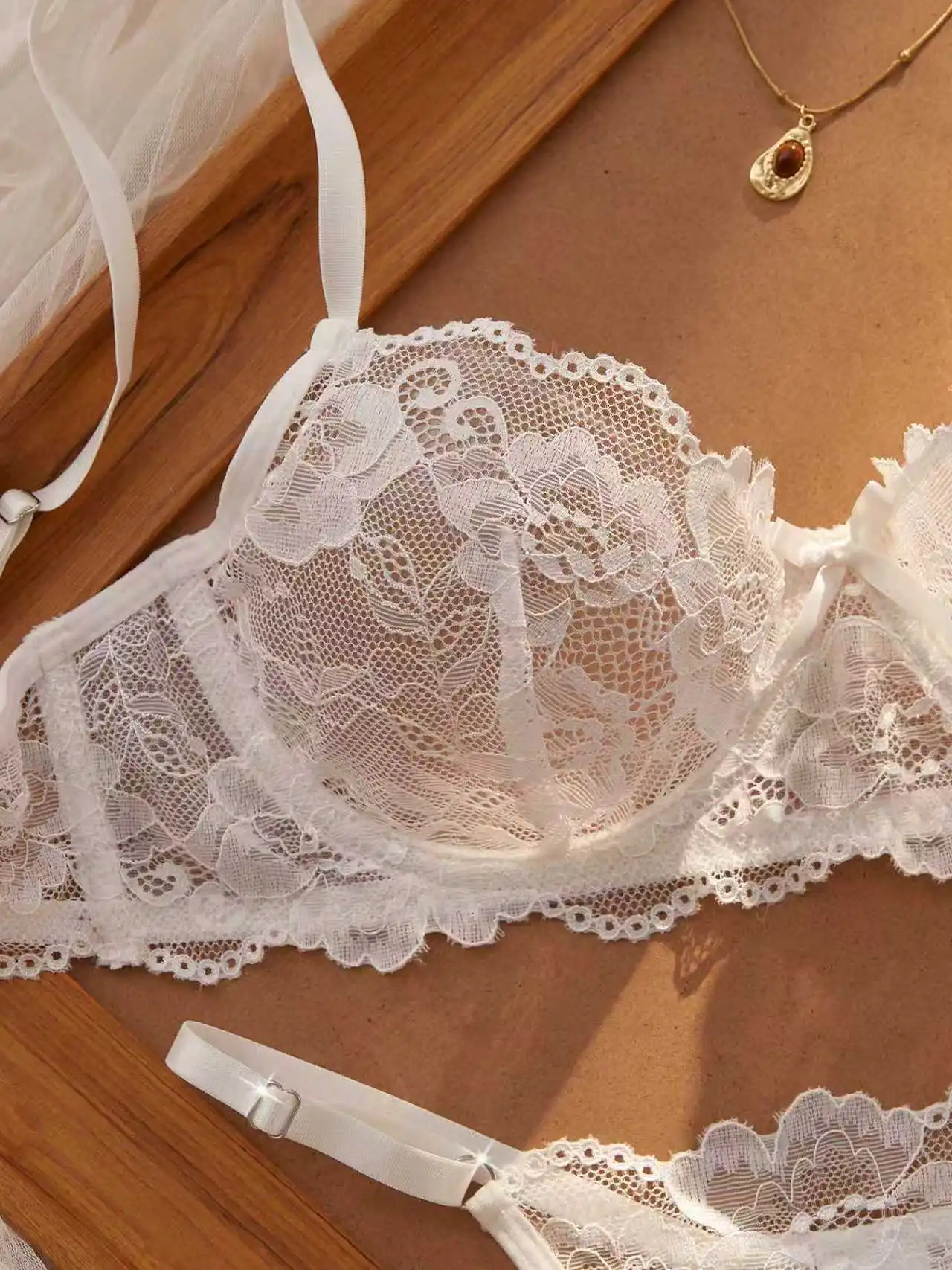 Sexy Spitzen-Blumen-Unterwäsche-Set Damen Ultra-Dünnes BH-Set 2-teiliges BH- und Höschen-Set für Damen. – Detail 5