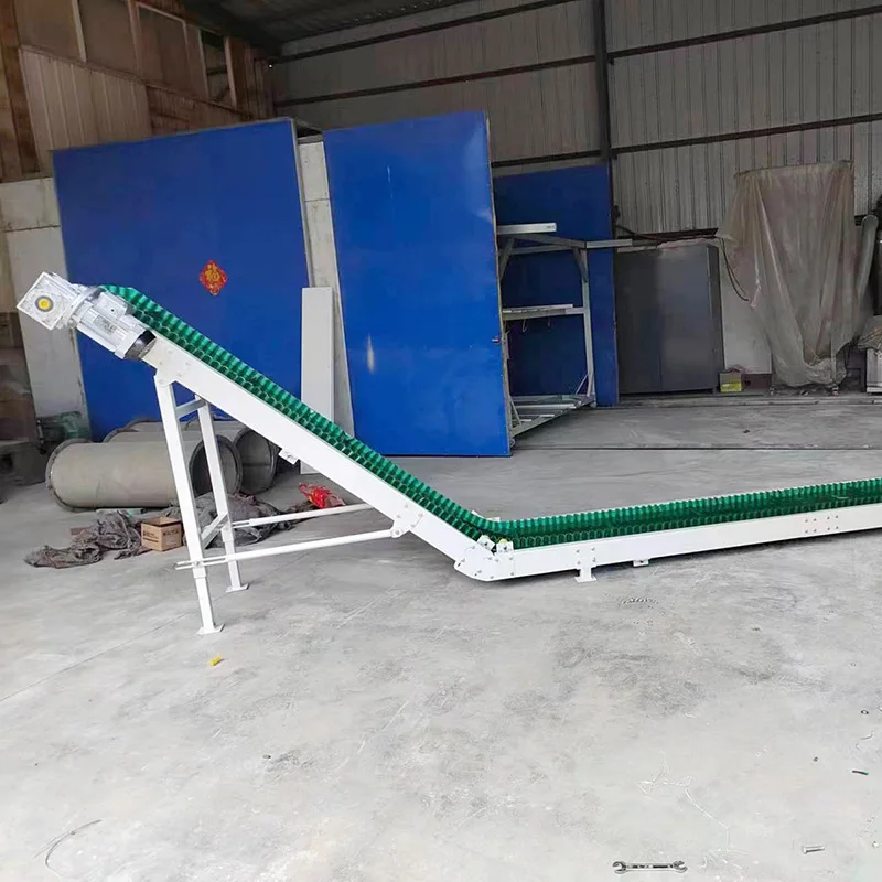 Green PVC skirt baffle conveyor belt, particle conveyor anti-skid conveyor belt, non-standard skirt  belt