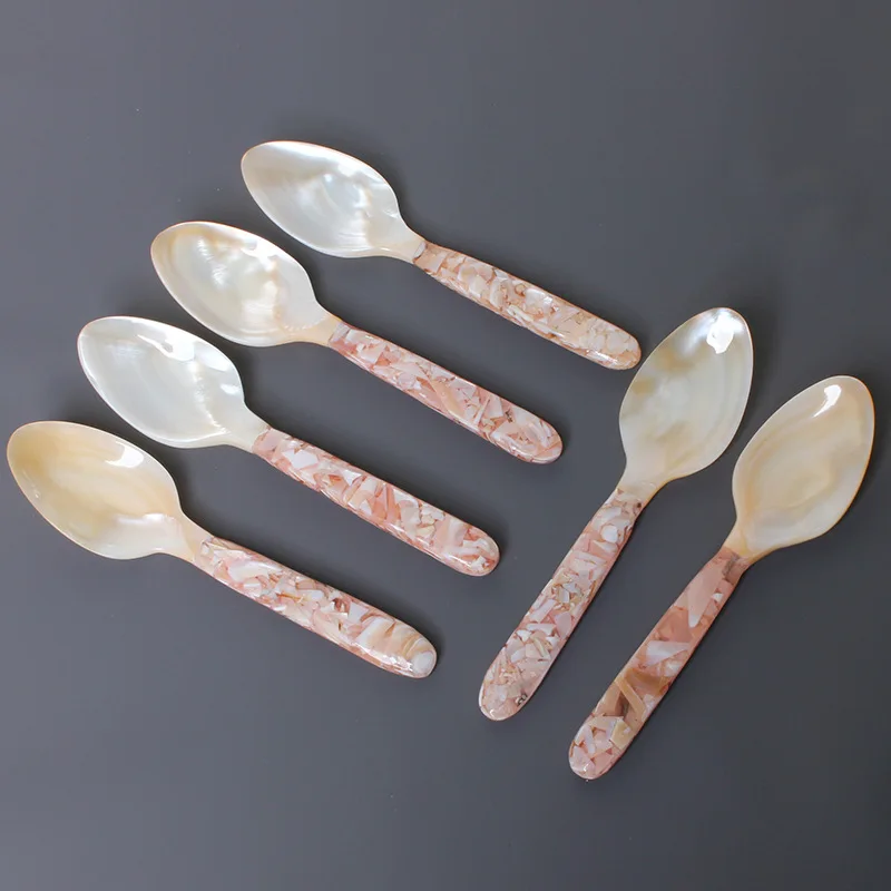 New Natural Shell Spoon Long Handle Vietnamese Pearl Shell Spoon Caviar Sauce Spoon Teaspoons Coffee Spoons 15cm