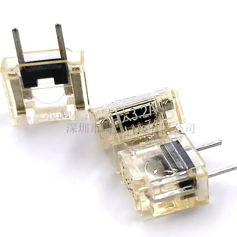 

большой предохранитель LM32C 3,2 А