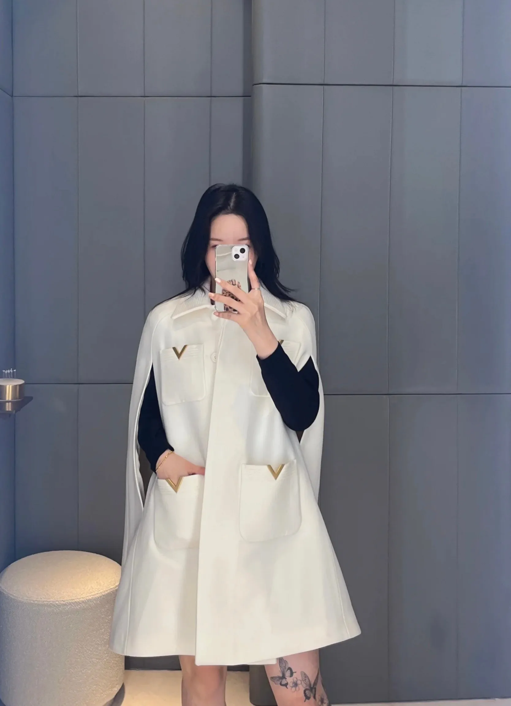 

Новое модное универсальное шерстяное пальто-накидка с отложным воротником для женщин, коллекция Осень-Зима 2025