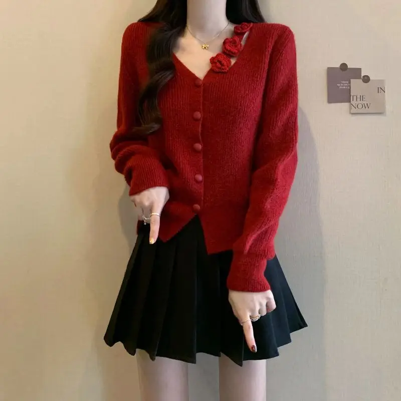 

Красный вязаный свитер с 3D-цветами для женщин, базовый слой, осень-зима-весна, универсальный топ, высококачественный полиэстер, V-образный вырез, длинный рукав