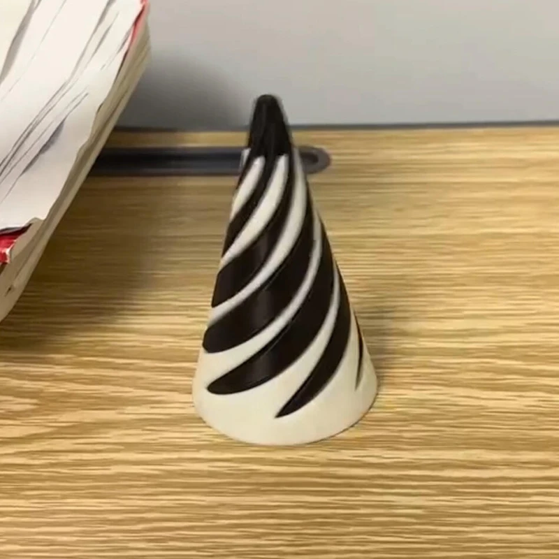 

Spiral cone toy 3D printing fingertip decompression toy children's creativity is bizarre