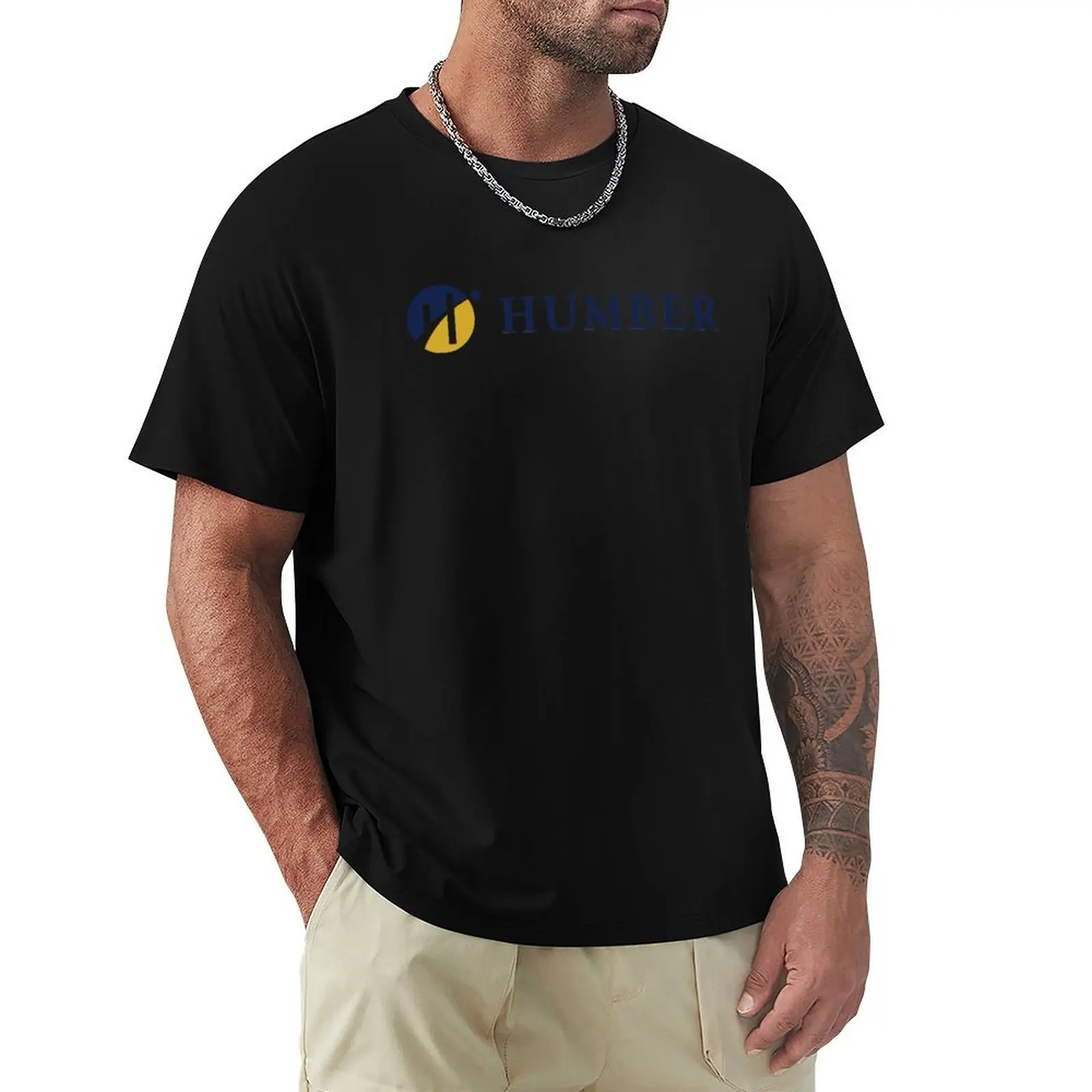 Camiseta com logotipo do Humber College para festa de fim de ano para homens