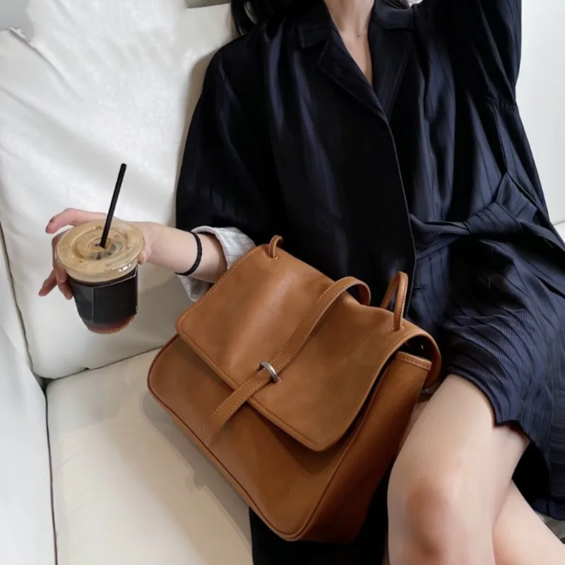 Women's Bag Single Shoulder Crossbody Niche Design Versatile Tote Bag Large Capacity Messenger Bag for Women 2023 New