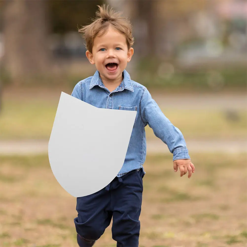 

8Pcs Kids Paper Shields DIY Blank Craft Set Creative Fun Party Props for Medieval Pirate Use Shield Prop Paper Shields
