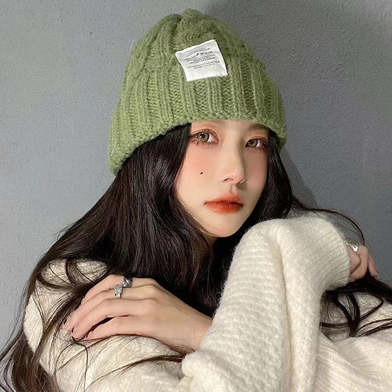 New Women's Winter Hat 2024 Beanie Hats For Woman Knit Cap Fashion Warm Wool Couple Cap Bonnet Female Winter Twist Female Bonnet