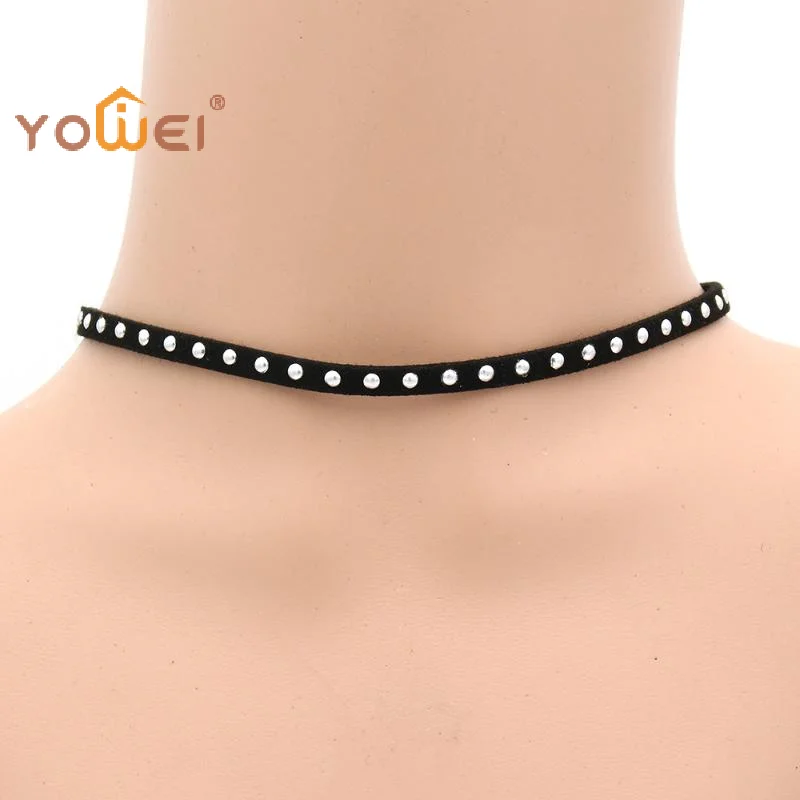 Latest Punk Sweet Rivets Black Choker Clavicle Chain Collar Necklace Accessories For Women Gift