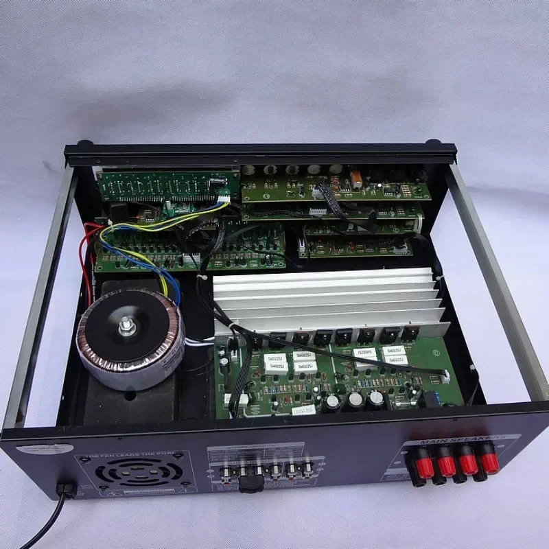 Ka-302A 300 Вт * 2 Стерео C5198 A1941 Трубка Bluetooth 20-полосная настройка HIFI Play Цифровой эхо-микшер Караоке Усилитель для домашнего кинотеатра