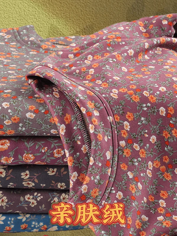 تي شيرت دافئ مبطن بالصوف برقبة دائرية للنساء، ملابس داخلية، طبقة أساسية، ملابس علوية للأم والجدة، ملابس خريف وربيع، بوليستر سميك