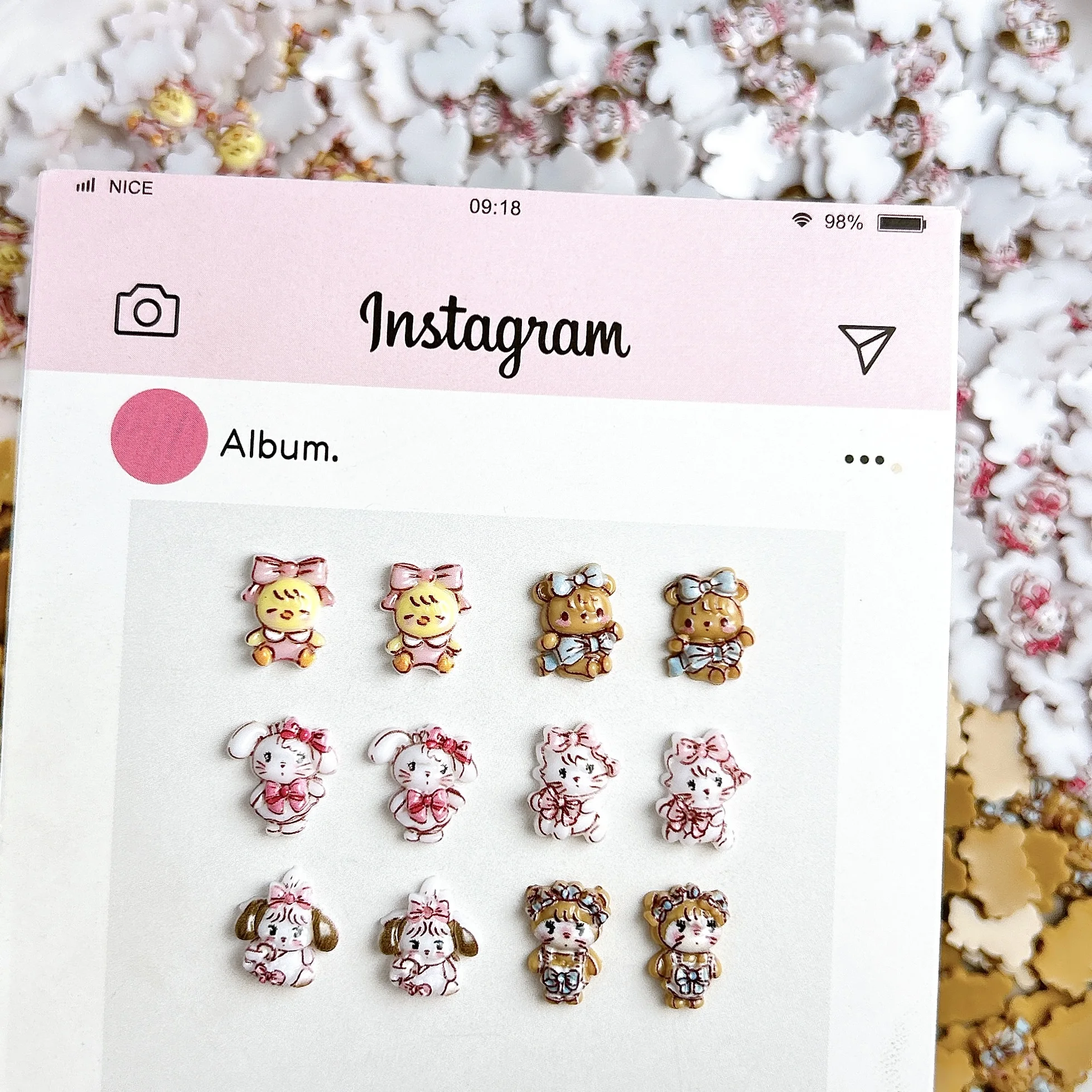 20PCS Del Fumetto Adorabile Coniglio Gatto Resina Pendenti E Ciondoli Per Unghie 3D Dipinto Arco Orso Pulcino Animale Unghie Artistiche Decorazioni FAI DA TE Tornante Parti Del Chiodo