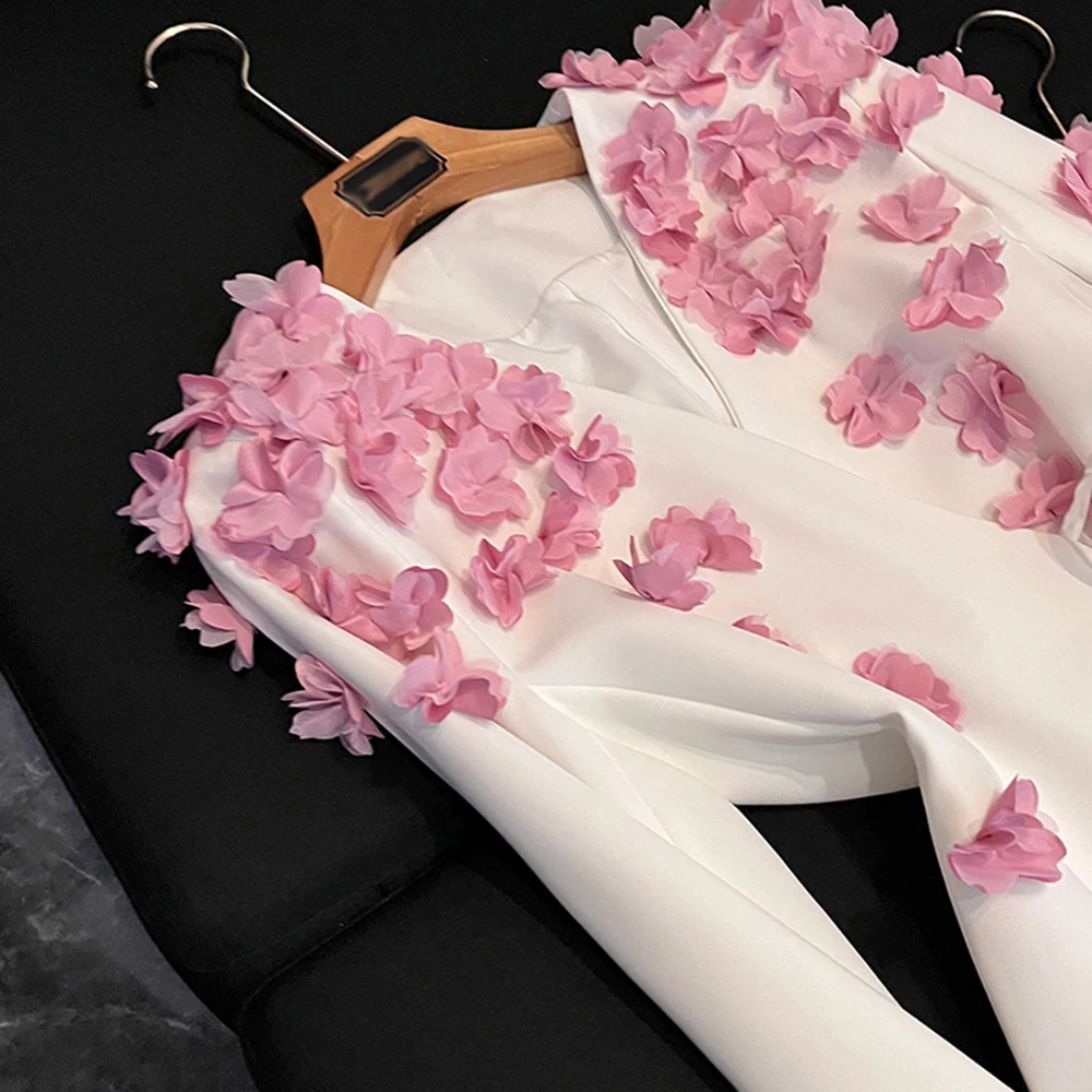 TWOTWINSTYLE Zoete Gesplitste Applicaties Blazers Voor Vrouwen V-hals Lange Mouw Lente Temperament Jas Vrouwelijke Mode Nieuwe KJA533232