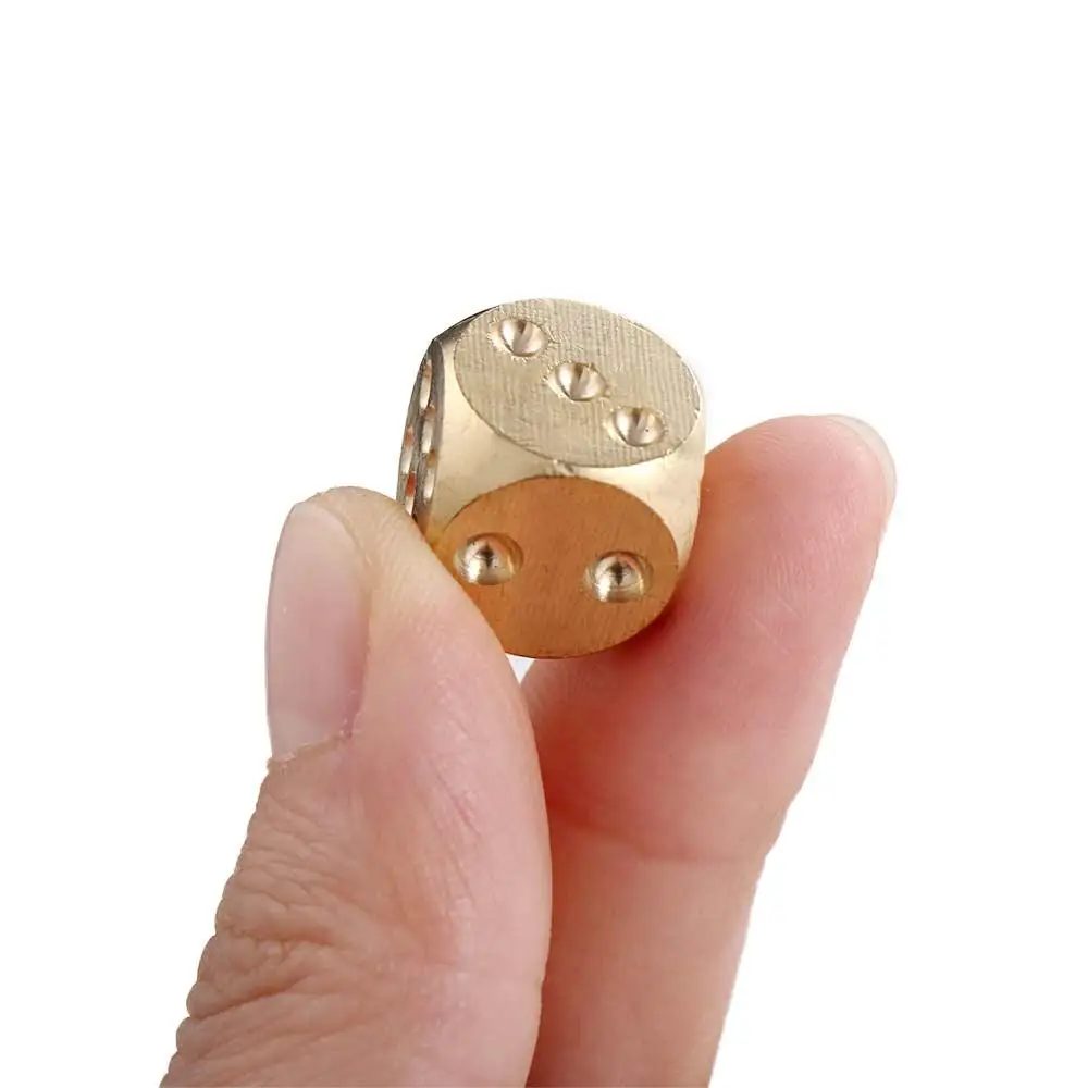 1 قطعة النحاس النقي اللعب لعبة أداة اليد مصقول العناصر الزخرفية التماثيل النحاس النرد المعادن الصلبة النرد الصلبة النرد النحاس