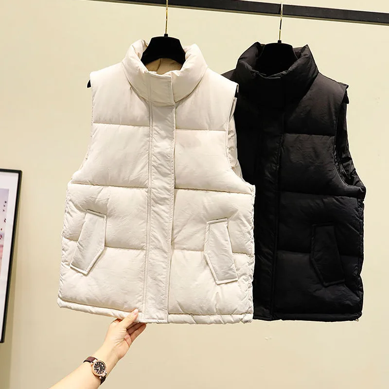 

Новая женская жилетка из утепленного хлопка 2025 года, модная облегающая майка-безрукавка, повседневная, из полиэстера, на молнии...