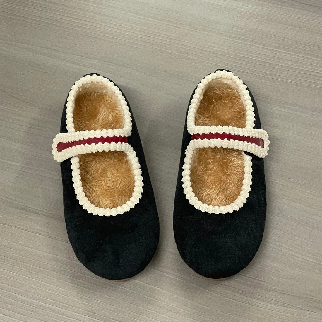 

Jinyu Children's Princess Shoes Fashion Outdoor Dancing Performance Shoes Women's Shoes Velvet Plush No Decoration Four Seasons