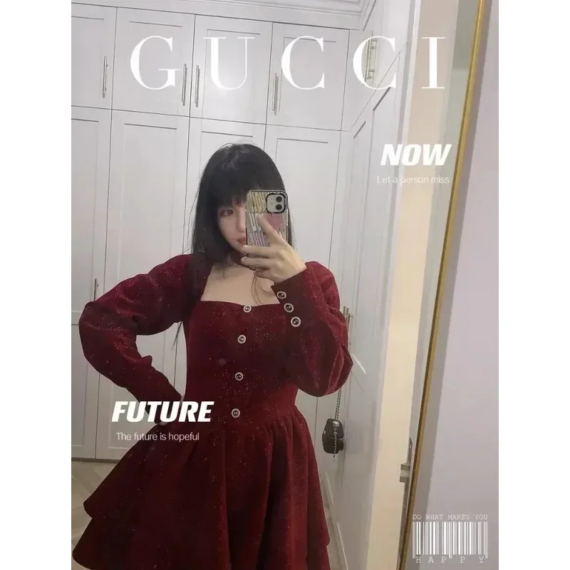 Korejepo mujeres francés cuello cuadrado Vestido de terciopelo Otoño Invierno fino Navidad Año nuevo bata vestidos diosa dulce Vestido 2024