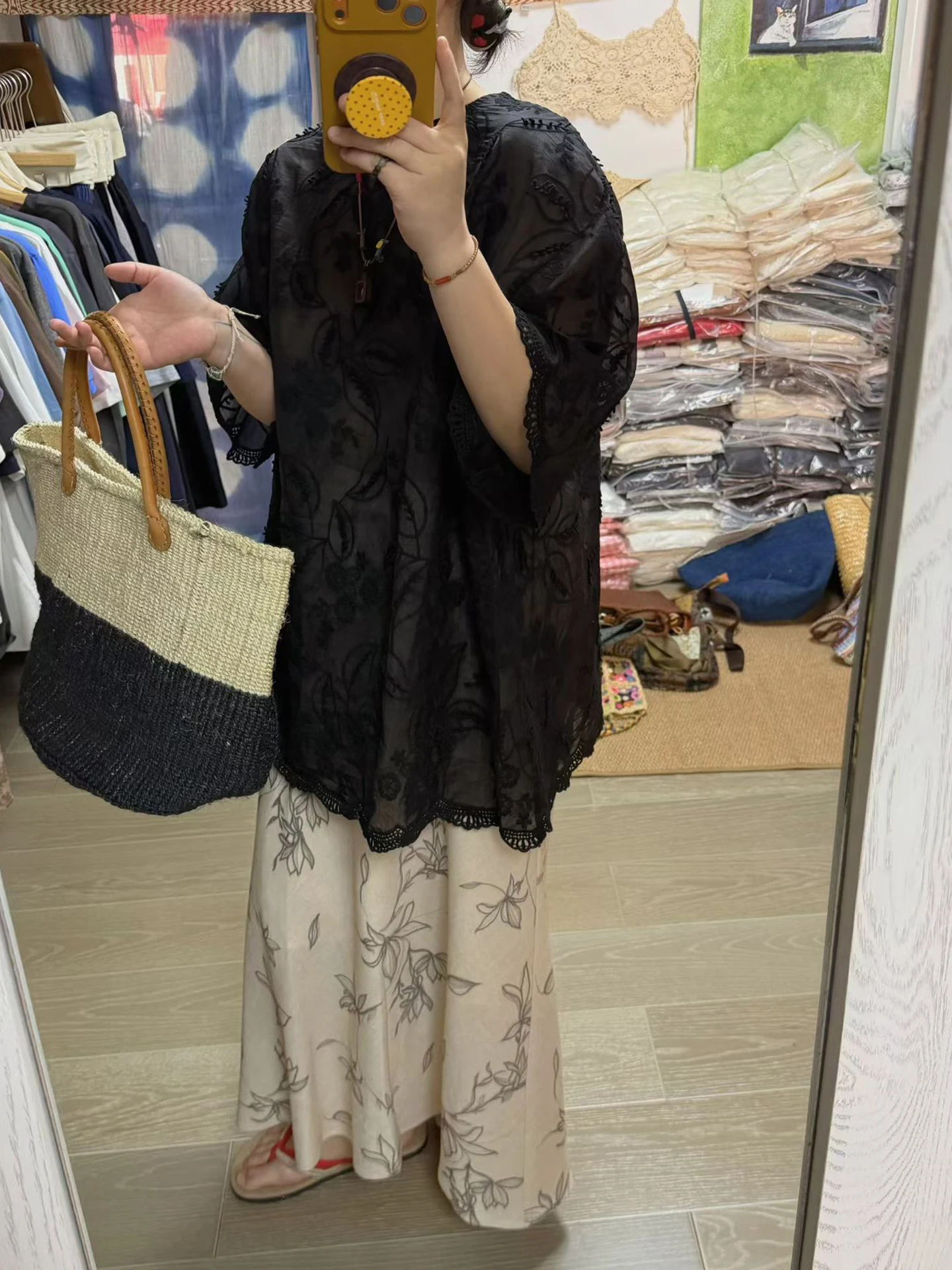 

Summer Vintage Loose Black And Beige Embroidered Lace Top plus Size Women's Clothing Retro Style Casual Fashion Ladies' Shirt