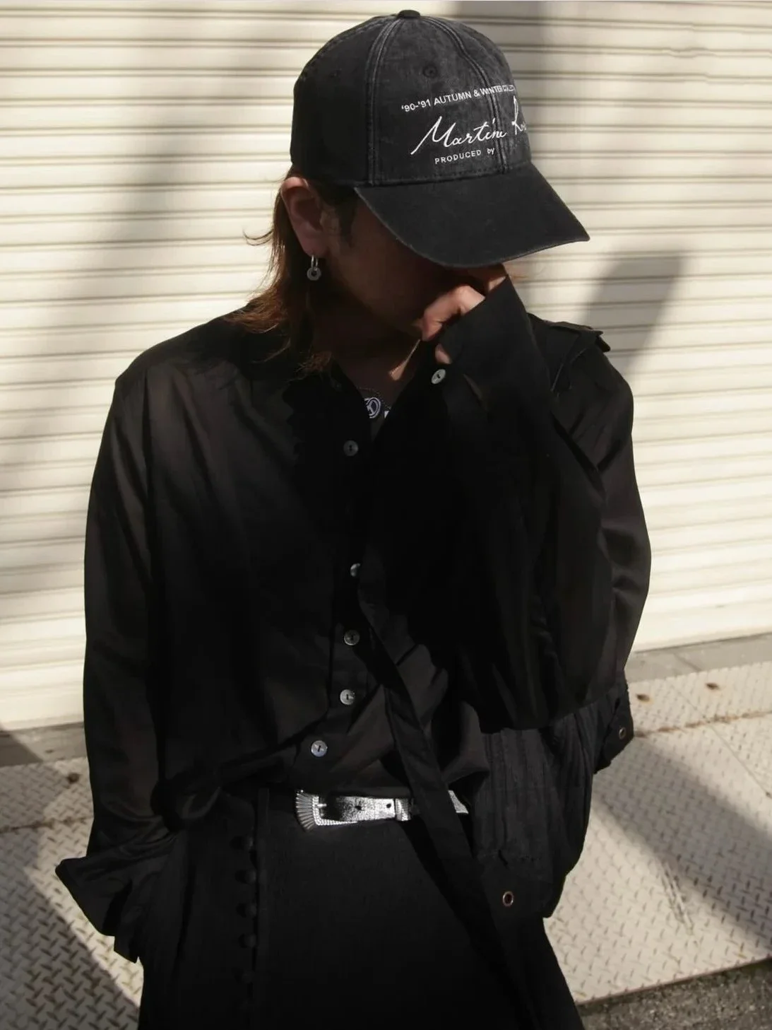 Mart Broken brim Frayed Letter Embroidered Cap Washed Baseball Cap