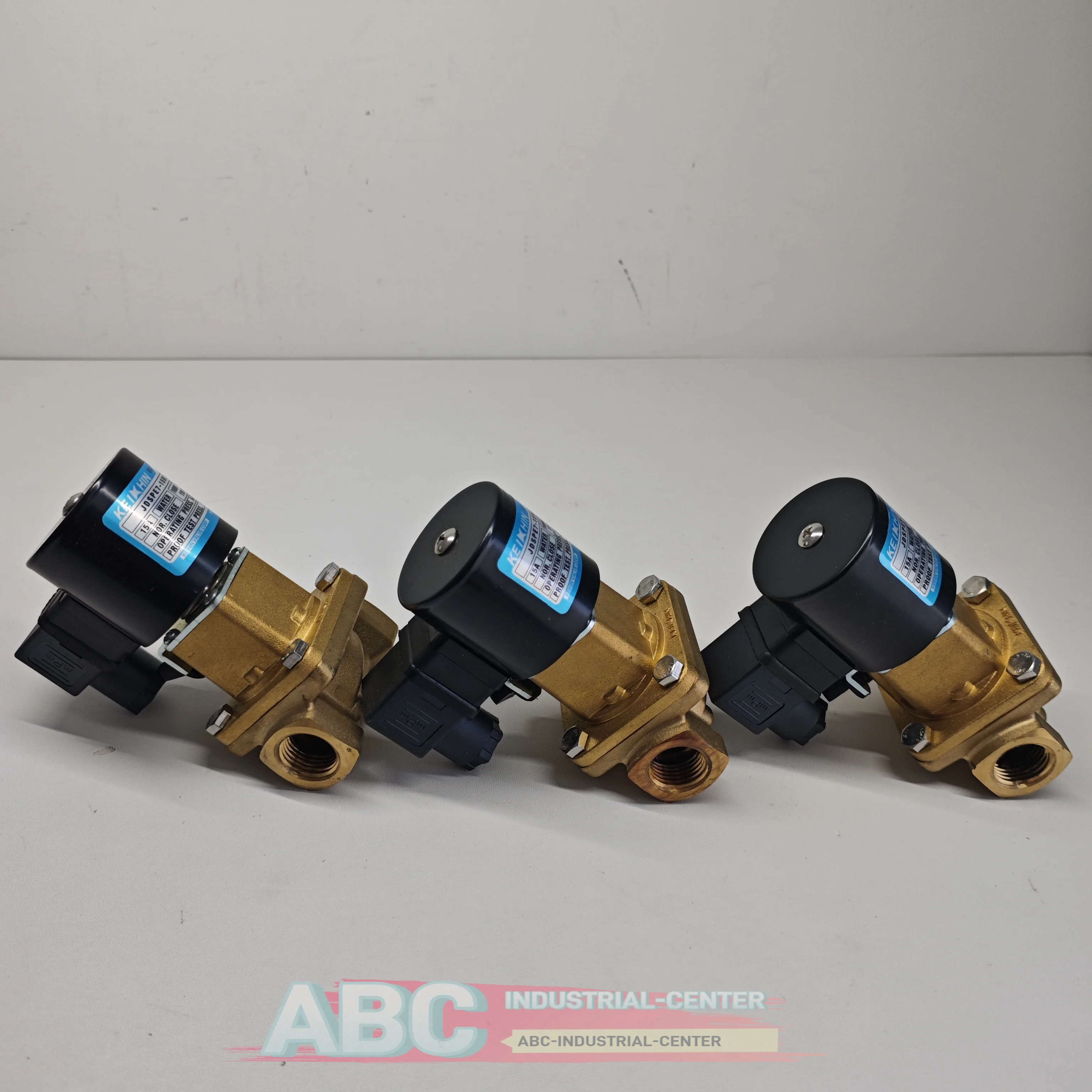 

Совершенно новый электромагнитный клапан JDSPE7-15WLIPJ