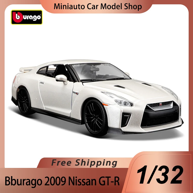 New Product In Stock Bburago 1:32 2009 Nissan Gt-R Miniature Diecast Model Nissan Gt-R Alloy Luxury Vehicle Toys Car Kids Gift