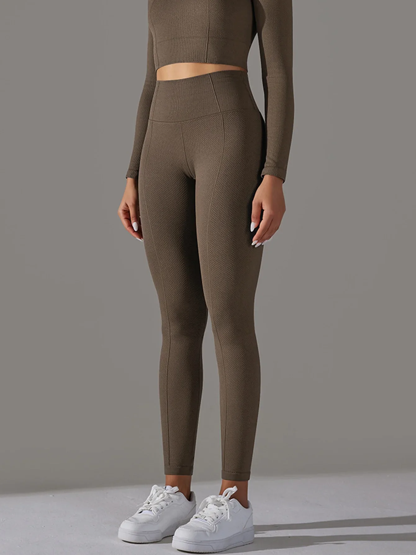 سراويل يوجا رياضية من قماش الجاكار عالية الخصر ورفع الورك بدون خياطة