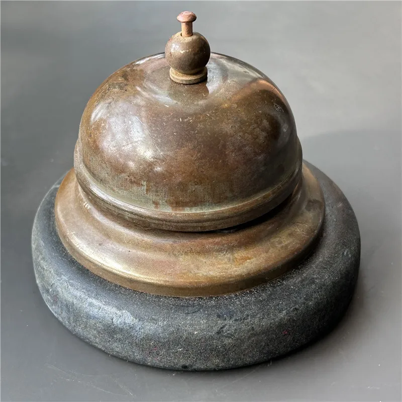 

Appreciation of Bronze Crafts (Bells Ring)