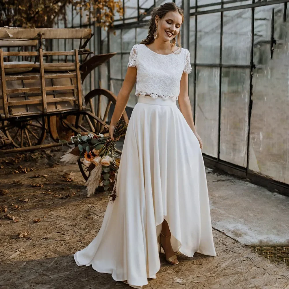 Two Piece Lace Boho Wedding Dress 2024 Crop Top Bohemian Princess Scoop Buttons Cap Sleeves High Low Beach Chiffon Bridal Gown
