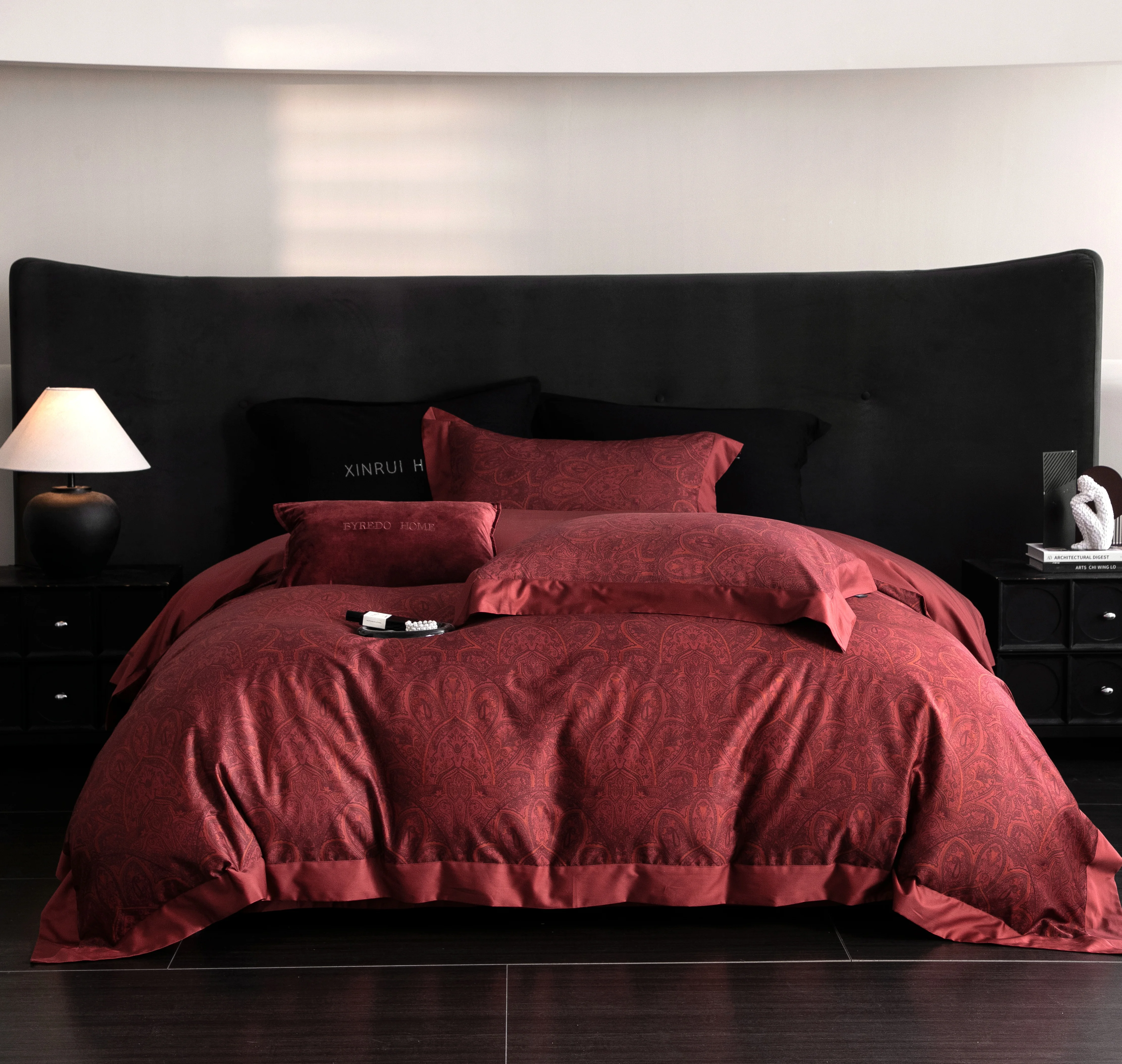 Luxury 100% Cotton 4pcs Bedding Set, Deep Red Jacquard Paisley Duvet Cover, King & Queen Sizes Available, Soft Breathable Fabric