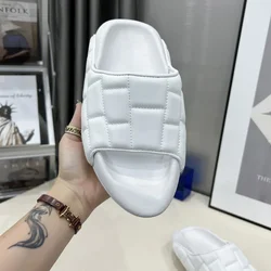 New Women Beach Slippers Platform Leather Space Bread Shake Slippers Non-slip Fashion Male Female Slippers Big Size 44