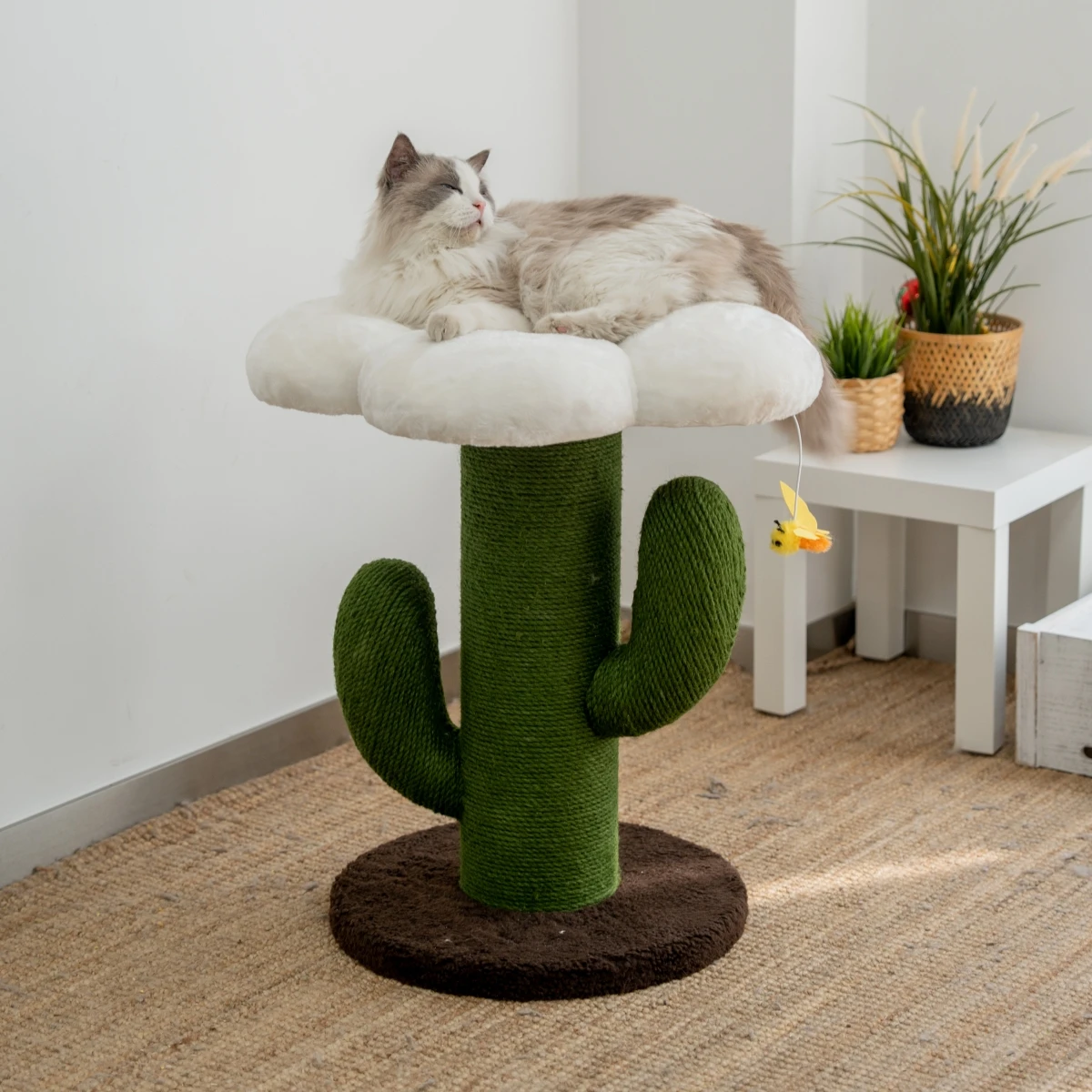 Floral Cactus Cat Tree Integrated Scratching Post Nest for Large Cats for Ragdoll Maine Coon Breeds Durable Sisal Material
