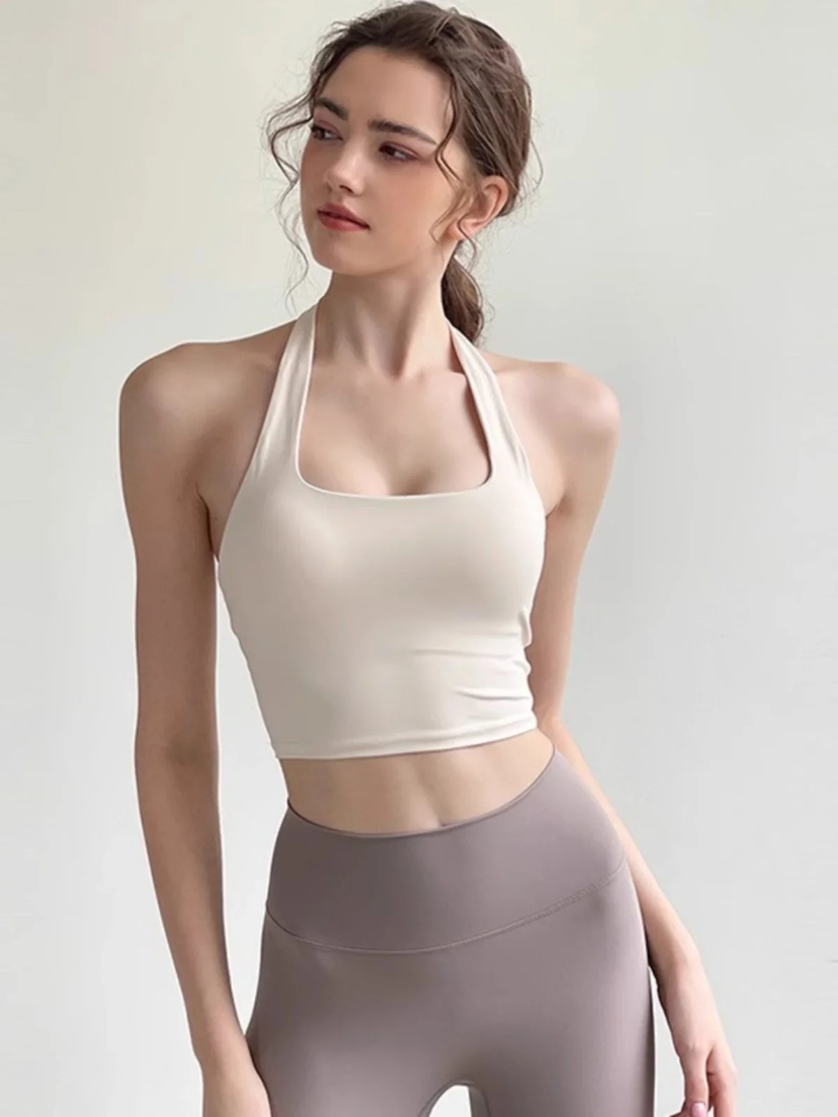 Yoga Strap Vest Women's Outerwear Beautiful Back Sports Bra Integrated Neck Hanging Underwear Pad Base Shirt Short Pure Color