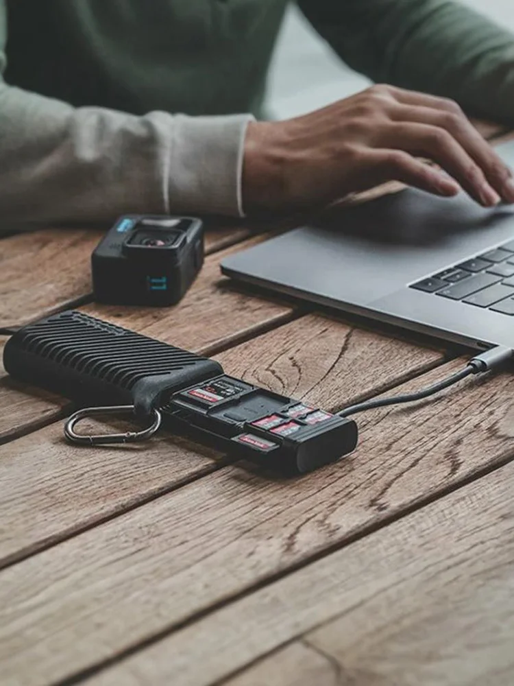 PGYTECH CreateMate lector de tarjetas de alta velocidad y estuche SD TF SIM tarjeta de memoria de transferencia de datos de doble ranura USB 3,1 tipo C para cámaras/teléfono